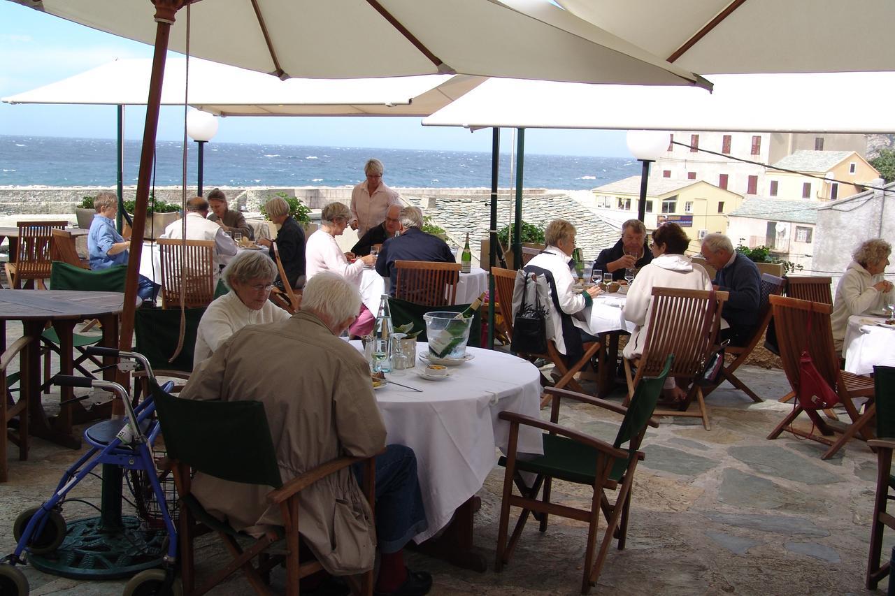 Hotel-Restaurant Le Vieux Moulin Чентури Экстерьер фото